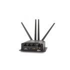 De Peplink MAX BR1 Mini 5G router met antennes en WAN en LAN poorten